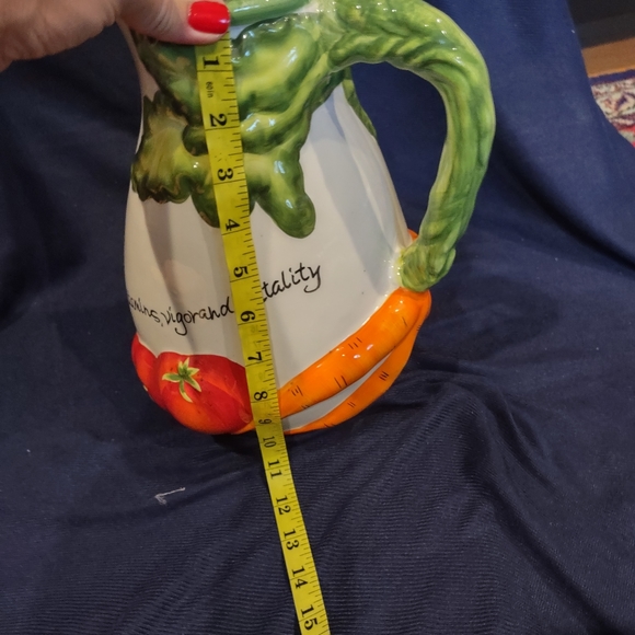 Certified International  Large 3D Vegetable Design Pitcher and tray - Picture 10 of 10